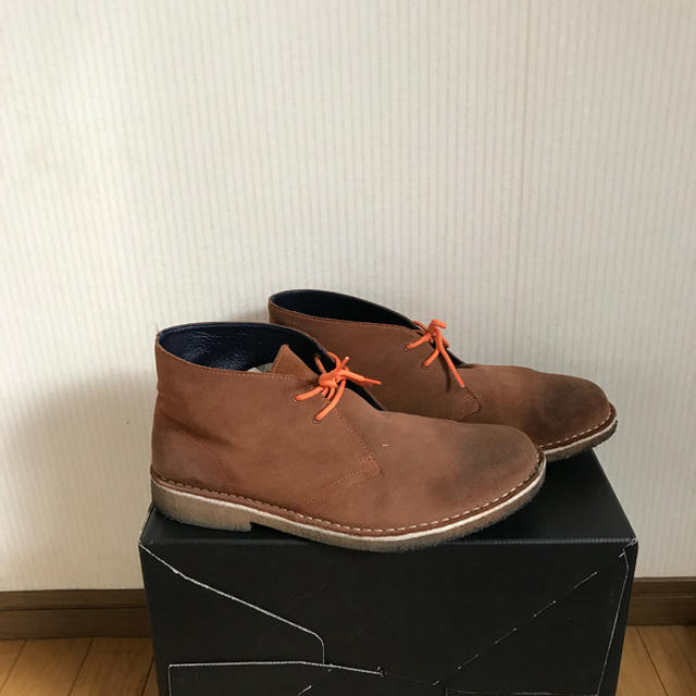 Clarks(クラークス)のアラウンドザシューズ チャッカーブーツ メンズの靴/シューズ(ブーツ)の商品写真