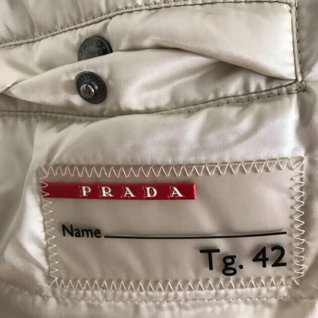 PRADA(プラダ)のレオン様専用 レディースのジャケット/アウター(ダウンジャケット)の商品写真