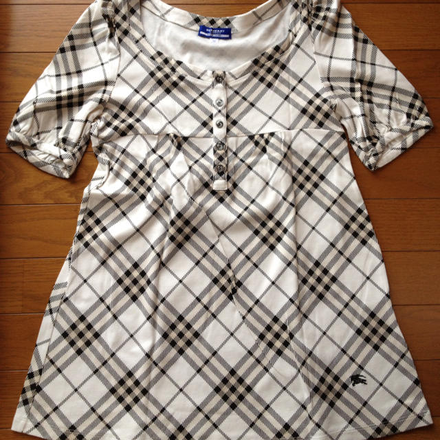 BURBERRY(バーバリー)のBURBERRY♡チェックチュニック レディースのトップス(Tシャツ(半袖/袖なし))の商品写真