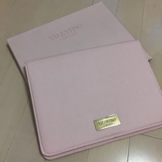 ヴァレンティノ(VALENTINO)のVALENTINO クラッチバッグ(クラッチバッグ)