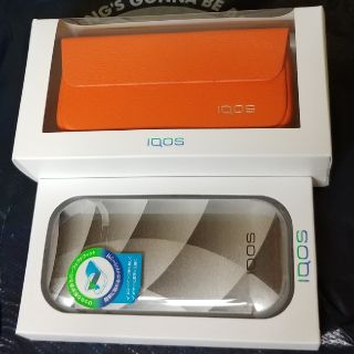 アイコス(IQOS)のベルガモット様専用　アイコス　キャリーケース　サンセットオレンジ　新品(タバコグッズ)