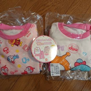 アンパンマン(アンパンマン)のアンパンマンの女の子長袖パジャマ福袋！？2点セットでの出品！サイズは90(パジャマ)