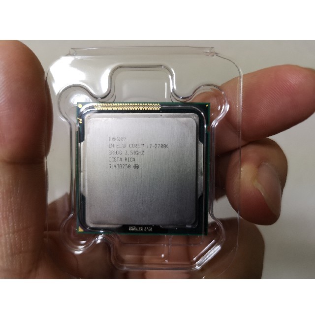 CPU　Intel Core i7　2700K