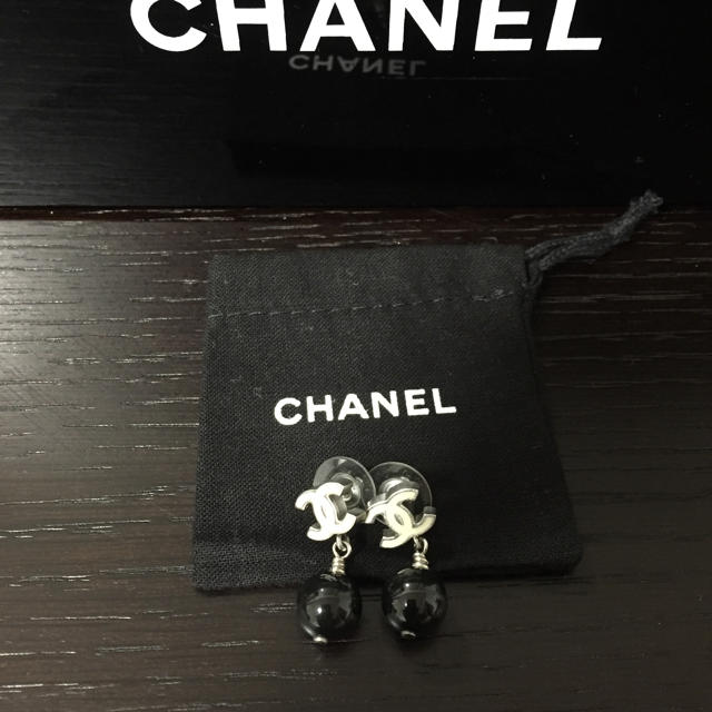 CHANEL✨ピアス