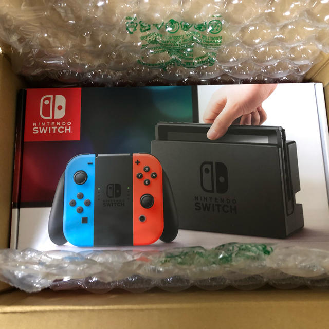 Nintendo Switch 本体 ネオンブルー/ネオンレッド 新モデル Nintendo Switch 本体 ネオンブルー/ネオンレッド 新モデル