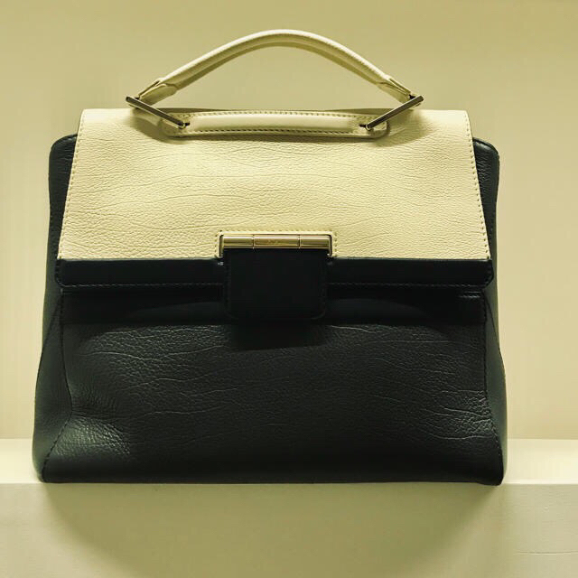 FURLA アルテーシア M トップハンドルバッグ