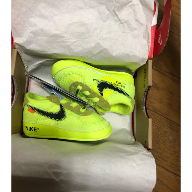 NIKE(ナイキ)のNike Off-White Air Force 1 Low 9cm キッズ/ベビー/マタニティのキッズ靴/シューズ(15cm~)(スニーカー)の商品写真