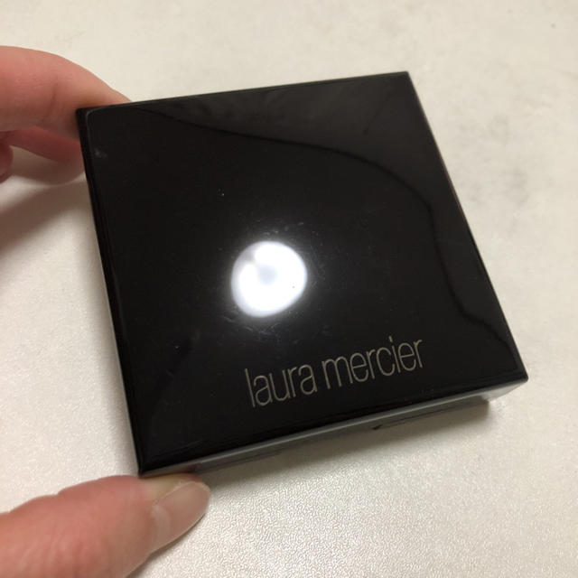 laura mercier(ローラメルシエ)のローラメルシエ  キャンドルグロウ 1  コスメ/美容のベースメイク/化粧品(フェイスパウダー)の商品写真