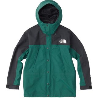 ザノースフェイス(THE NORTH FACE)の新品 THE NORTH FACE マウンテンライトジャケット グリーン M(マウンテンパーカー)