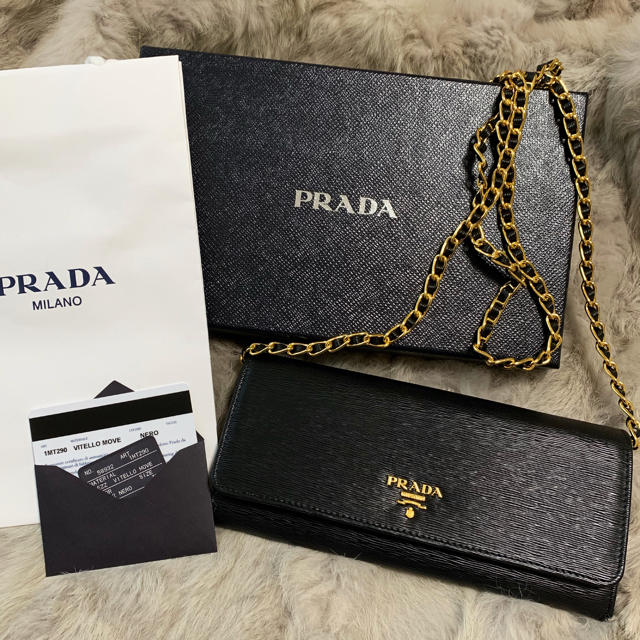 PRADAプラダ サフィアーノ*ブラック*チェーン長財布*クリスマス
