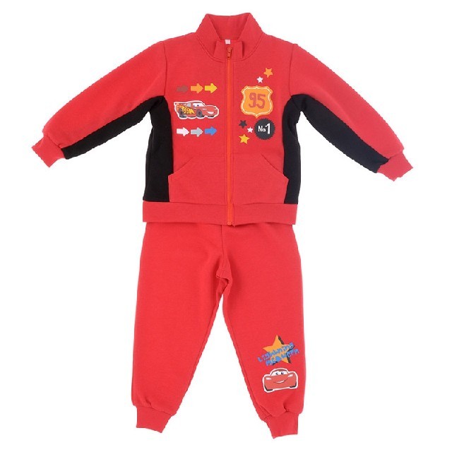 Disney(ディズニー)の新品！ディズニーストア　カーズ　パジャマ キッズ/ベビー/マタニティのキッズ服男の子用(90cm~)(パジャマ)の商品写真