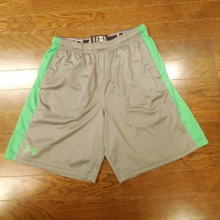 アンダーアーマー(UNDER ARMOUR)のジバにゃん様専用アンダーアーマー　ハーフパンツ(ショートパンツ)