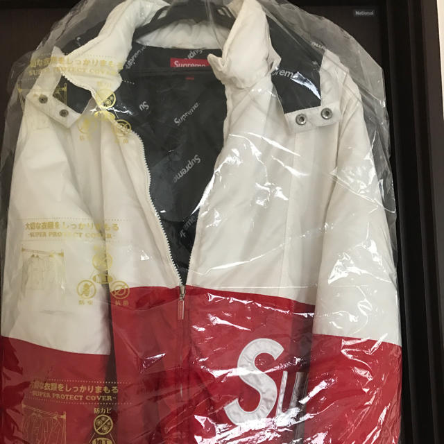 supreme sideline logo parka