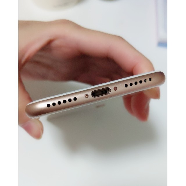 iPhone(アイフォーン)のiPhone8 64GB Gold SoftBank ※専用※ スマホ/家電/カメラのスマートフォン/携帯電話(スマートフォン本体)の商品写真