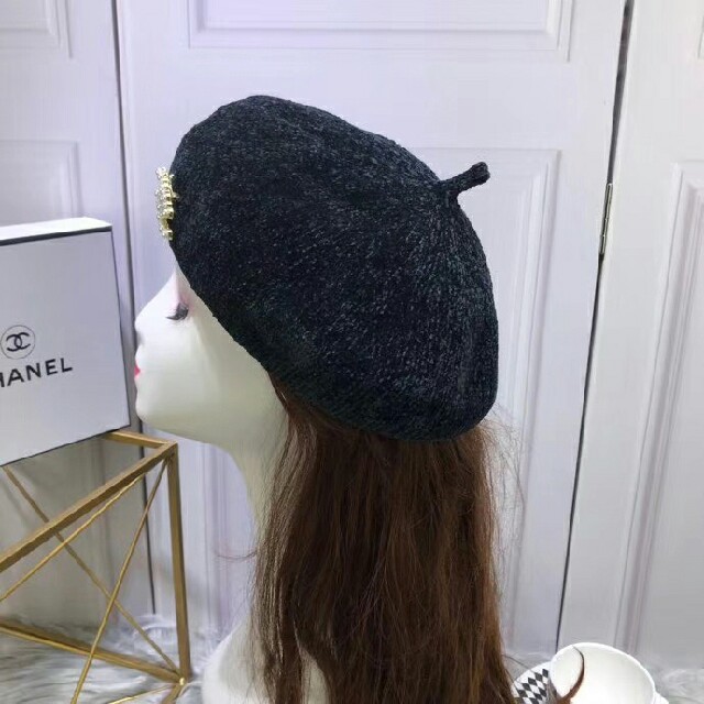 CHANEL - シャネル ココマーク フェルト ベレー帽 帽子 ブローチの通販 by じゅ's shop｜シャネルならラクマ