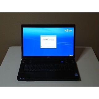 フジツウ(富士通)の【USED】ブルーレイ付ノートパソコン LIFEBOOK NH77/ED(ノートPC)