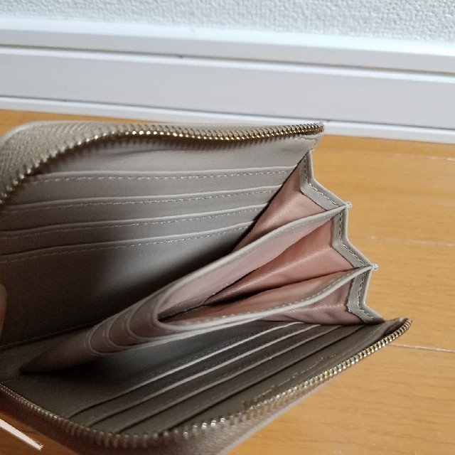 passage mignon(パサージュミニョン)のコンパクト二つ折り財布 メンズのファッション小物(折り財布)の商品写真