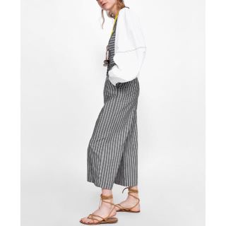 ザラ(ZARA)の完売品 ザラ ホルターネック ストライプ キュロット オールインワン ワンピ(サロペット/オーバーオール)