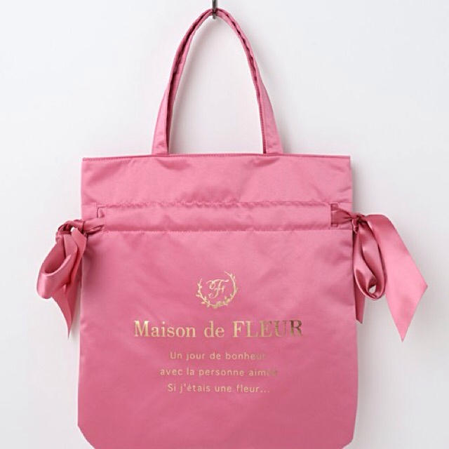 Maison de FLEUR(メゾンドフルール)の新品❤️完売貴重商品❤️【メゾンドフルール】ダブルリボントートバッグ(ピンク) レディースのバッグ(トートバッグ)の商品写真