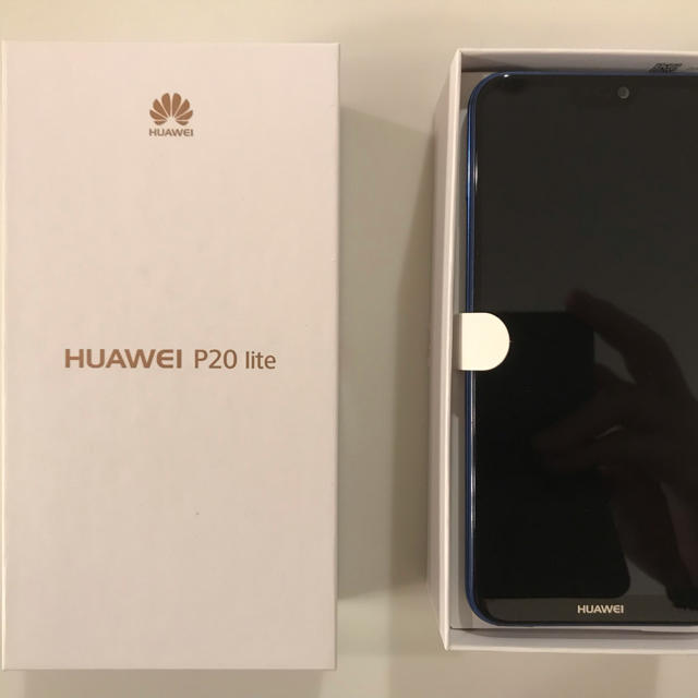 ANDROID(アンドロイド)のHUAWEI P20 lite　32GB　simフリー(Y!mobile版) スマホ/家電/カメラのスマートフォン/携帯電話(スマートフォン本体)の商品写真