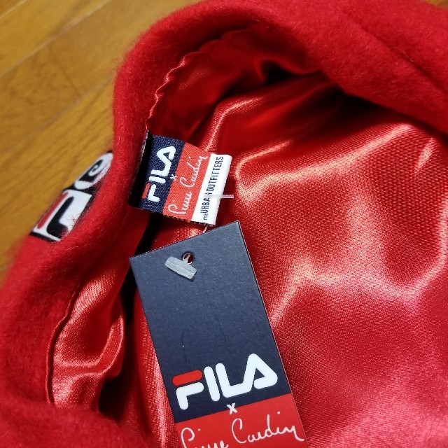 FILA(フィラ)のベレー帽 FILA ピエールカルダン コラボ 海外限定 赤 レディースの帽子(ハンチング/ベレー帽)の商品写真