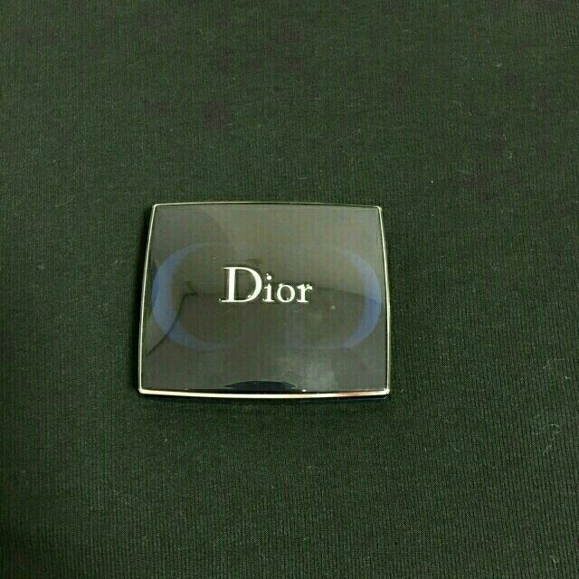 Christian Dior(クリスチャンディオール)のディオール☆ブラウンアイシャドー コスメ/美容のベースメイク/化粧品(その他)の商品写真