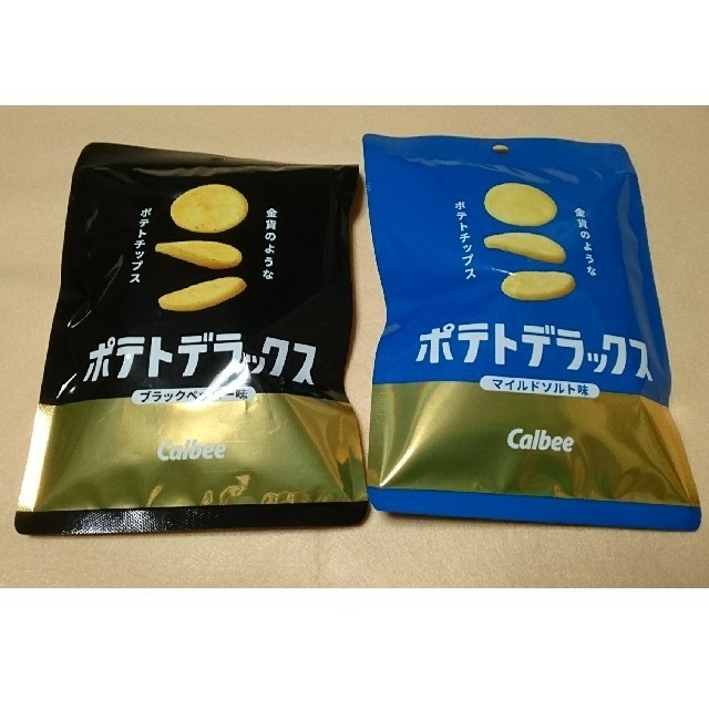 カルビー(カルビー)のポテトデラックス

50g×3袋  マイルドソルト ブラックペッパー組合わせ自由 食品/飲料/酒の食品(菓子/デザート)の商品写真