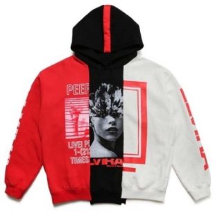 オフホワイト(OFF-WHITE)の【ELVIRA】新品未使用！ フーデット パーカー(パーカー)