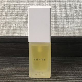 スリー(THREE)のＴＨＲＥＥ　エミング　フェイシャル　オイルエッセンス(美容液)