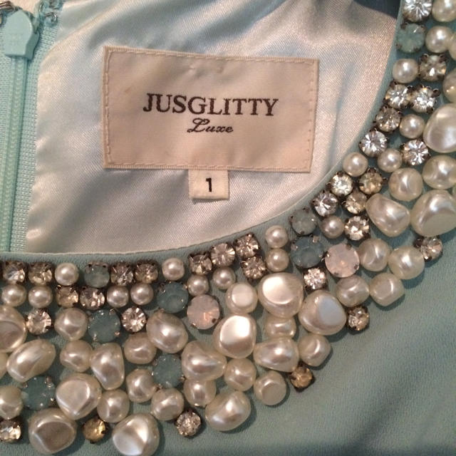 JUSGLITTY 1の通販 by Megumi's shop｜ジャスグリッティーならラクマ - ジャスグリッティー ビジューワンピース NEW特価