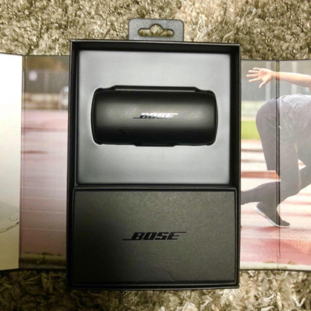 BOSE(ボーズ)のBOSE ワイヤレスイヤフォン ブラック スマホ/家電/カメラのオーディオ機器(ヘッドフォン/イヤフォン)の商品写真