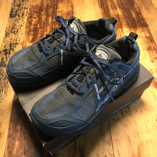 ARC'TERYX(アークテリクス)のaltra lone peak 3.5 navy 27.5cm メンズの靴/シューズ(スニーカー)の商品写真