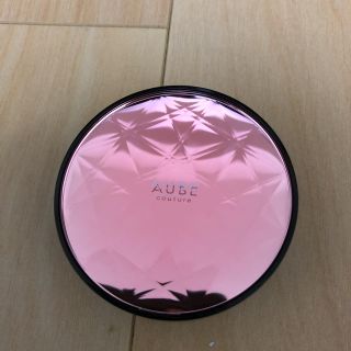 オーブクチュール(AUBE couture)のオーブクチュール デザイニングパフチーフ コンパクトケースあり(チーク)