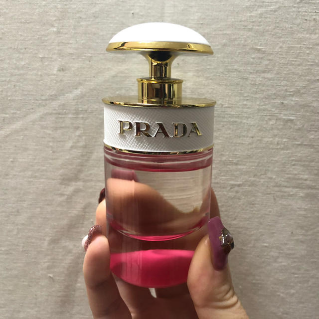 PRADA(プラダ)のPRADA 香水 CANDYKISS コスメ/美容の香水(香水(女性用))の商品写真