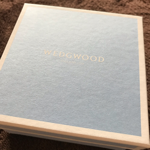 WEDGWOOD(ウェッジウッド)のWEDGWOOD 時計 アレクサンドラ ディア　クロック インテリア/住まい/日用品のインテリア小物(置時計)の商品写真