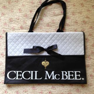 セシルマクビー(CECIL McBEE)のショップバッグ(ショップ袋)