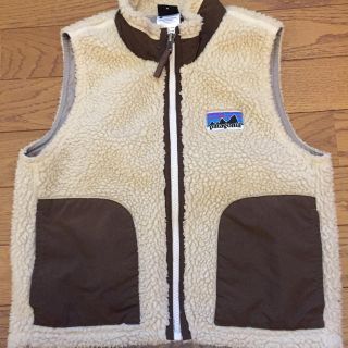 パタゴニア(patagonia)のpatagonia パタゴニア キッズレトロベスト XS(5-6) 美品(ジャケット/上着)