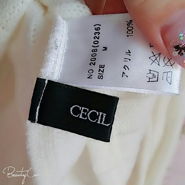 CECIL McBEE(セシルマクビー)の大人気ブランド🌟セシルマクビーの白ニット🎀😚💋 レディースのトップス(ニット/セーター)の商品写真