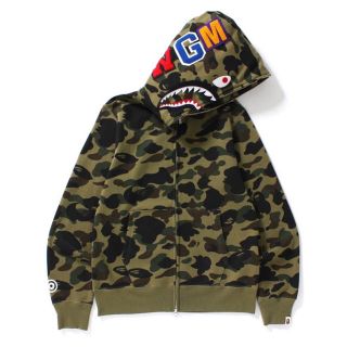 アベイシングエイプ(A BATHING APE)のBape shark(パーカー)