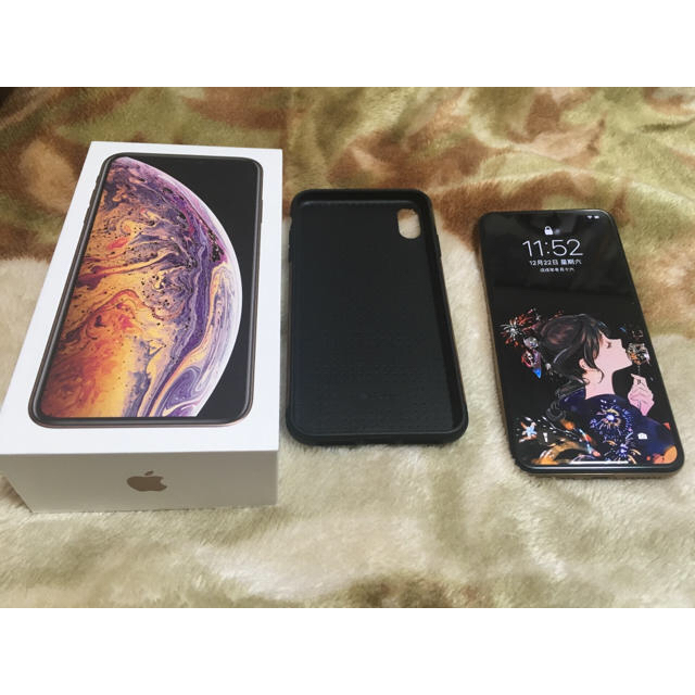 宅配 かえるさん専用iPhone XS maxゴールド 256 GB au スマートフォン