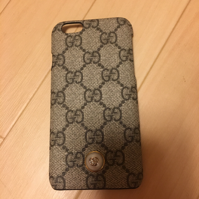 Gucci(グッチ)のアイフォン6s GUCCI スマホ/家電/カメラのスマホアクセサリー(iPhoneケース)の商品写真