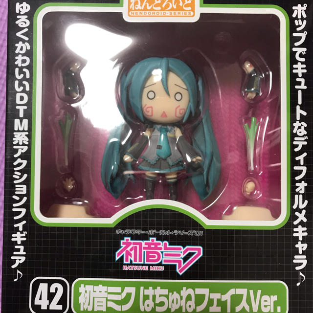 初音ミク はちゅねフェイスVer ねんどろいど エンタメ/ホビーのおもちゃ/ぬいぐるみ(キャラクターグッズ)の商品写真