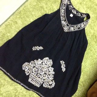 チチカカ(titicaca)のチチカカの刺繍チュニック。(チュニック)