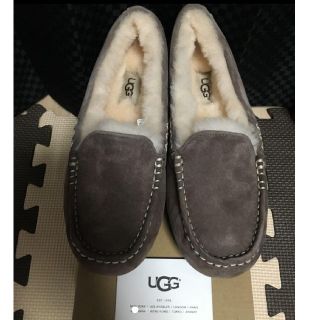 アグ(UGG)のゆみんこ様専用【新品】UGG アンスレー（チョコレート:約23.5〜24cm）(スリッポン/モカシン)