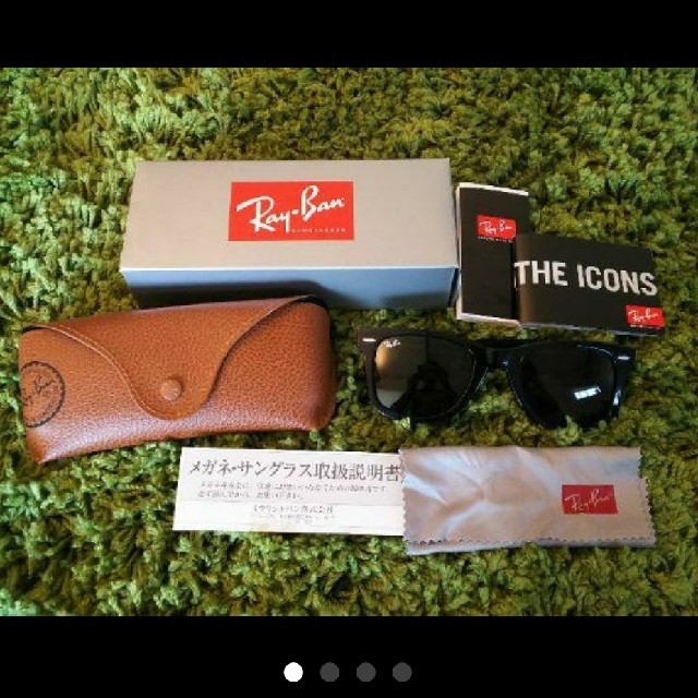 美品☆Ray-Ban（レイバン）サングラス  RB-2140F