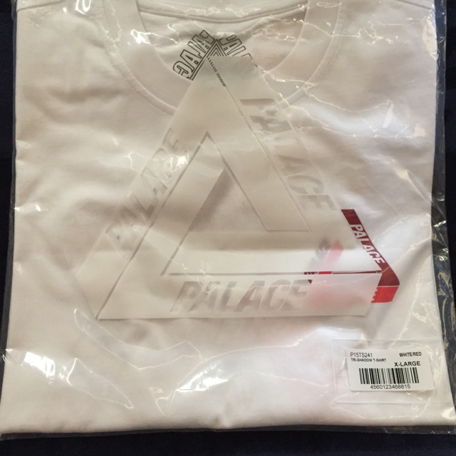 PALACE TRI SHADOW T SHIRT サイズXL メンズのトップス(Tシャツ/カットソー(半袖/袖なし))の商品写真
