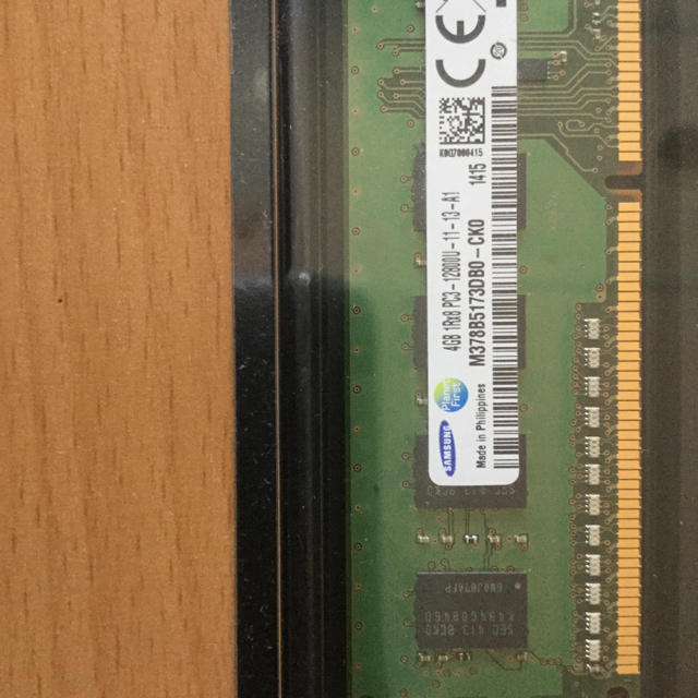 SAMSUNG(サムスン)のDDR3メモリー(デスクトップメモリー)4GB×2  ８GB スマホ/家電/カメラのPC/タブレット(PCパーツ)の商品写真
