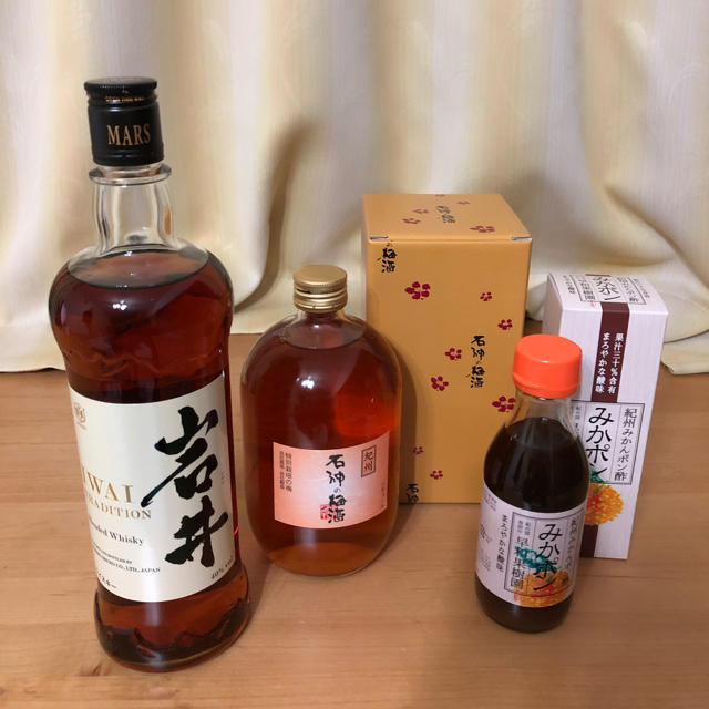 ゆきとあん様専用ウイスキー・梅酒セット 食品/飲料/酒の飲料(その他)の商品写真