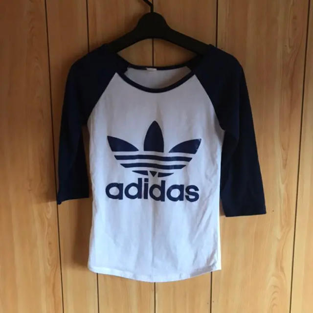 adidas(アディダス)のadidas ラグランTシャツ 七分袖 レディースのトップス(Tシャツ(長袖/七分))の商品写真