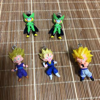 ドラゴンボール  チャーム   セル、ごはん、ベジット、ゴテンクス(フィギュア)